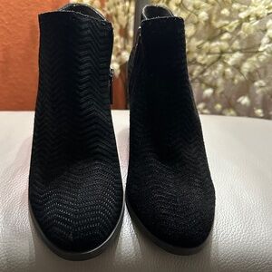 Lucky brand Black Ankle Boots size 6.5